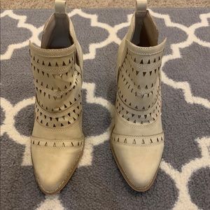 Like New off white booties